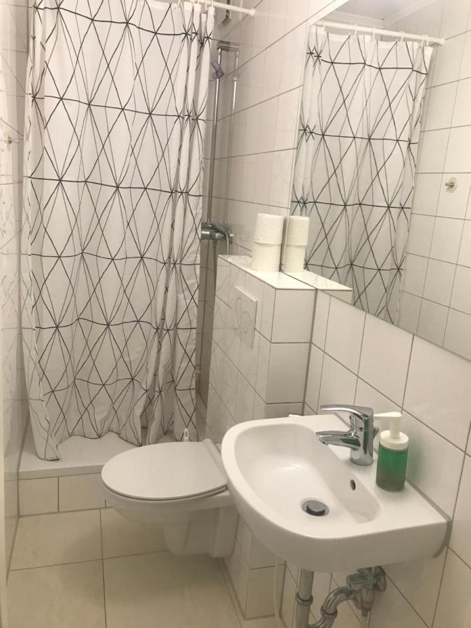 Baynunah Suites Aparthotel Munich Exterior photo